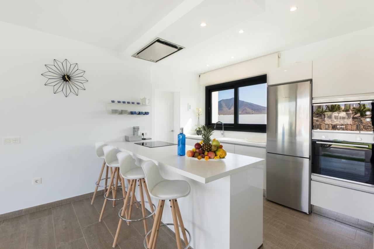 Sea Breeze Villas Lapa And Claca プラヤ・ブランカ エクステリア 写真