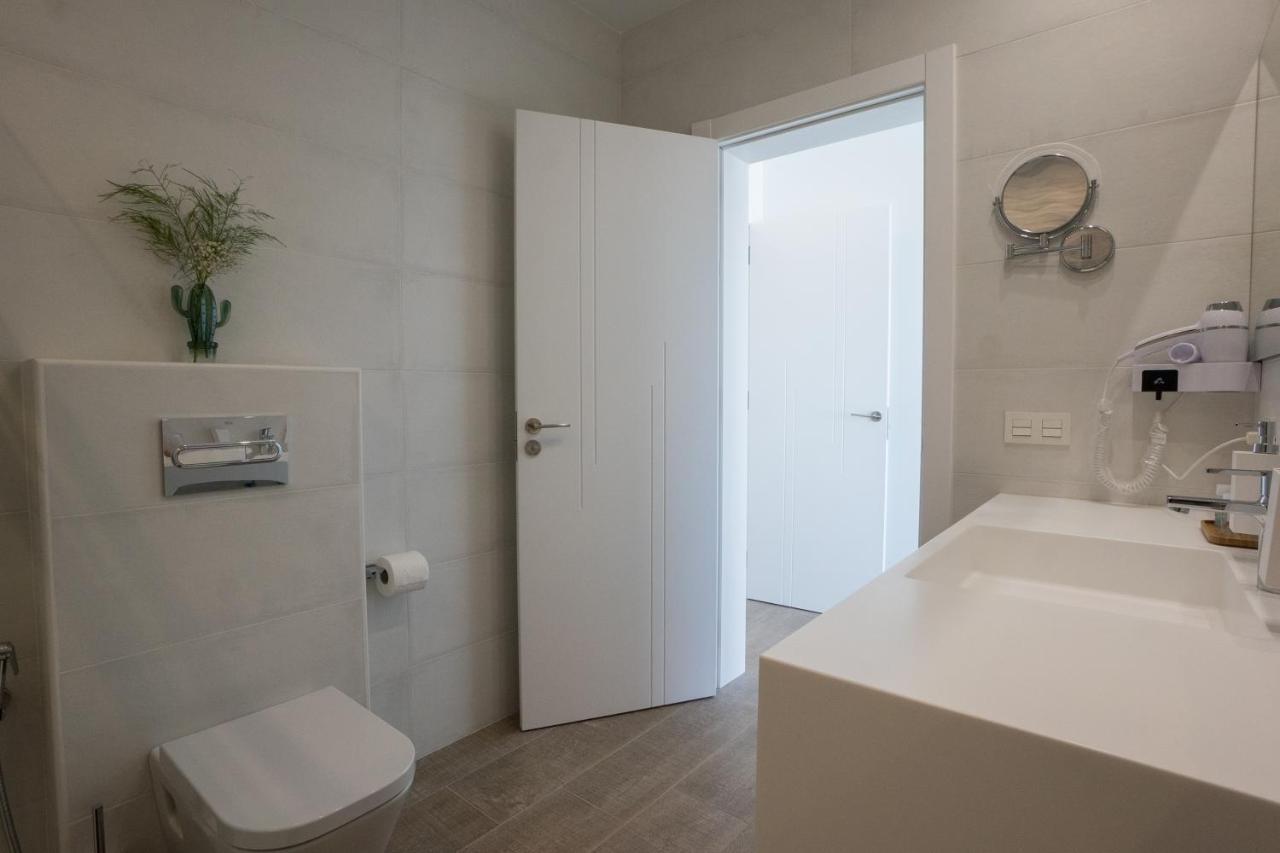 Sea Breeze Villas Lapa And Claca プラヤ・ブランカ エクステリア 写真
